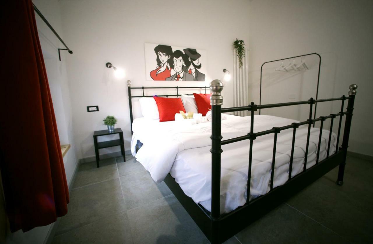 Ermi Hotel Sona Bagian luar foto